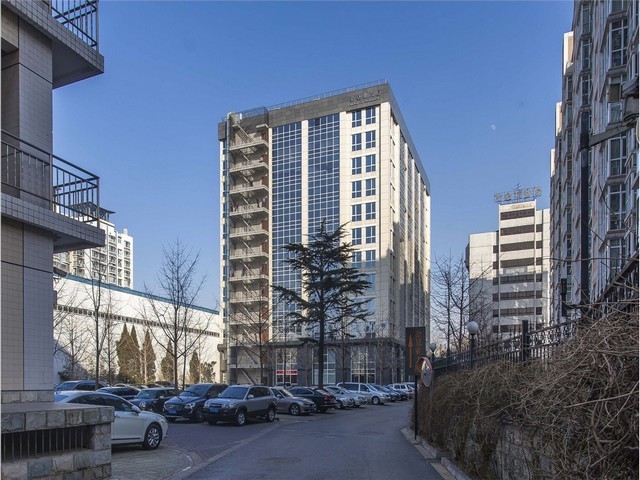 珠海地下车库防寒电动卷帘门多少钱一平方米